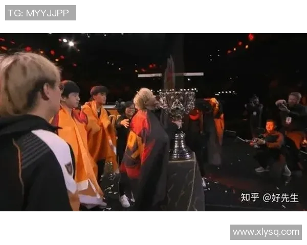 赛后分析:FPX与V5在团队协作中的优劣势对比与启示 赛后分析:FPX与V5在团队协作中的优劣势对比与启示