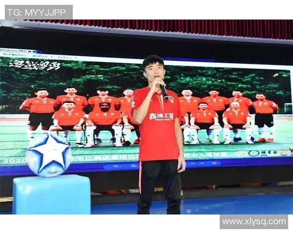 足球姚伟：从青涩少年到职业球员的奋斗历程与梦想追逐